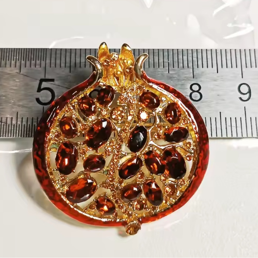 Red Pomegranate Crystal Gold Brooch - Picture 8 of 11